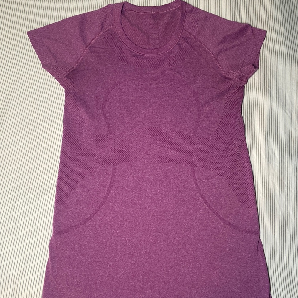 Lululemon Swiftly tech tee
